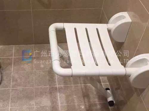 踏踏實實，一點一滴，讓沐浴座椅成為良心之作