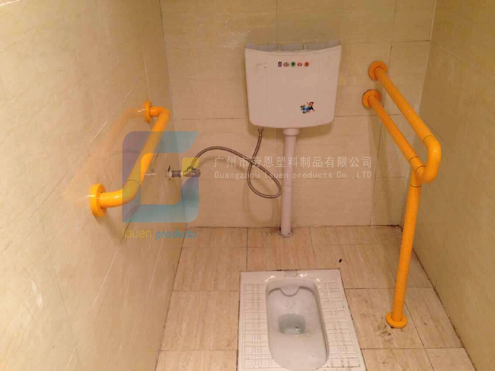 【廣東深圳】又一批衛(wèi)生間扶手出貨，衛(wèi)生間扶手為何如此受歡迎
